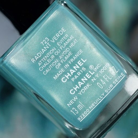 Chanel Le Vernis Radiant Verde - Picture 2 of 3